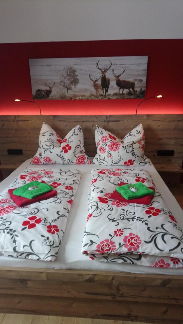 Haus Wastl Daire Russbach am Pass Gschütt Dış mekan fotoğraf